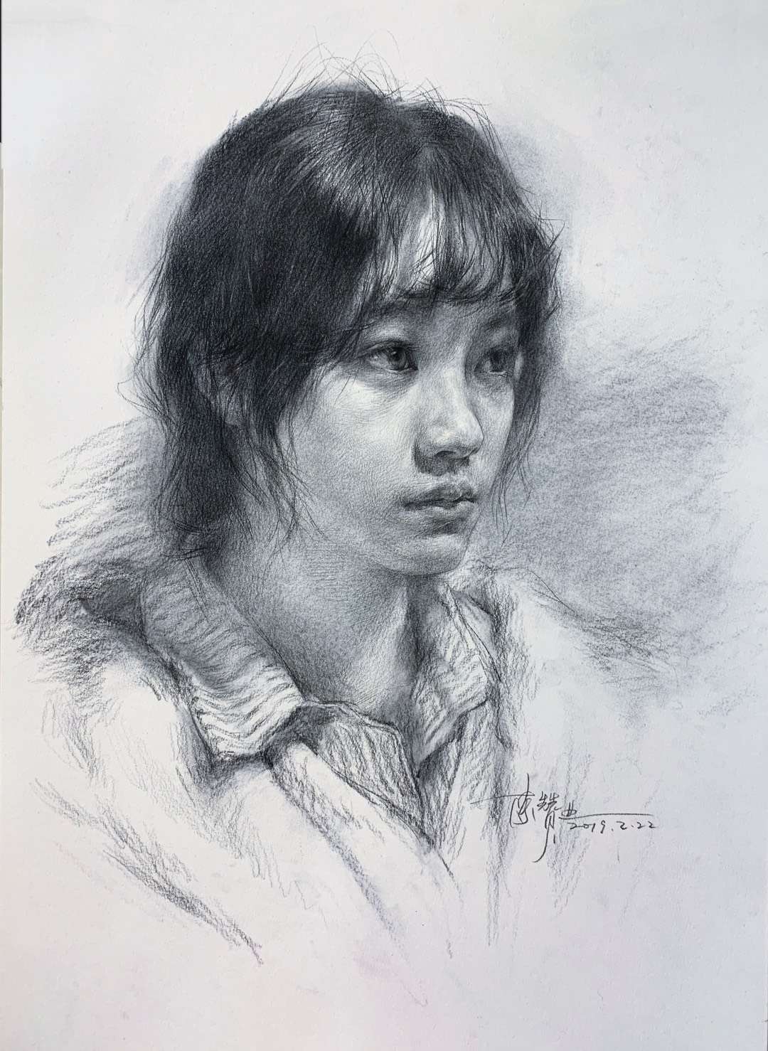 人像素描,要做到形神兼备,首先要求形准,然后才是神态表现