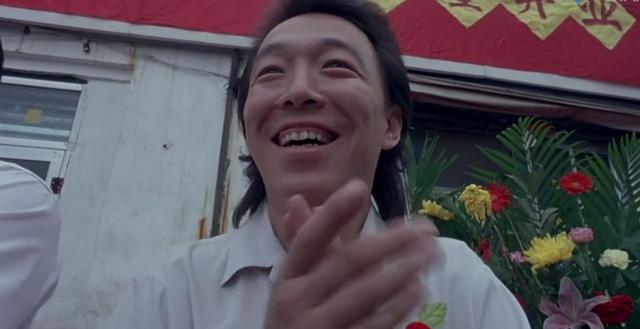 14年前，一部国产片，黄渤演“奸商”，雪村演“情圣”