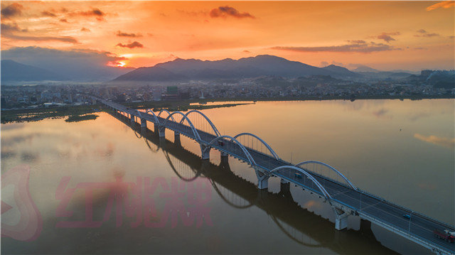 空中视野|最长白昼,晨光中潮州原来可以这么美!|韩江_新浪新闻