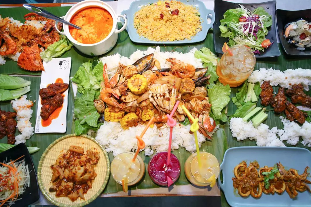 菲尝道——郑州首家菲律宾海鲜手抓饭,上桌就被抢光!