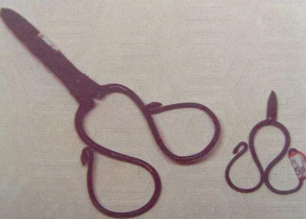 剪刀包袱锤游戏