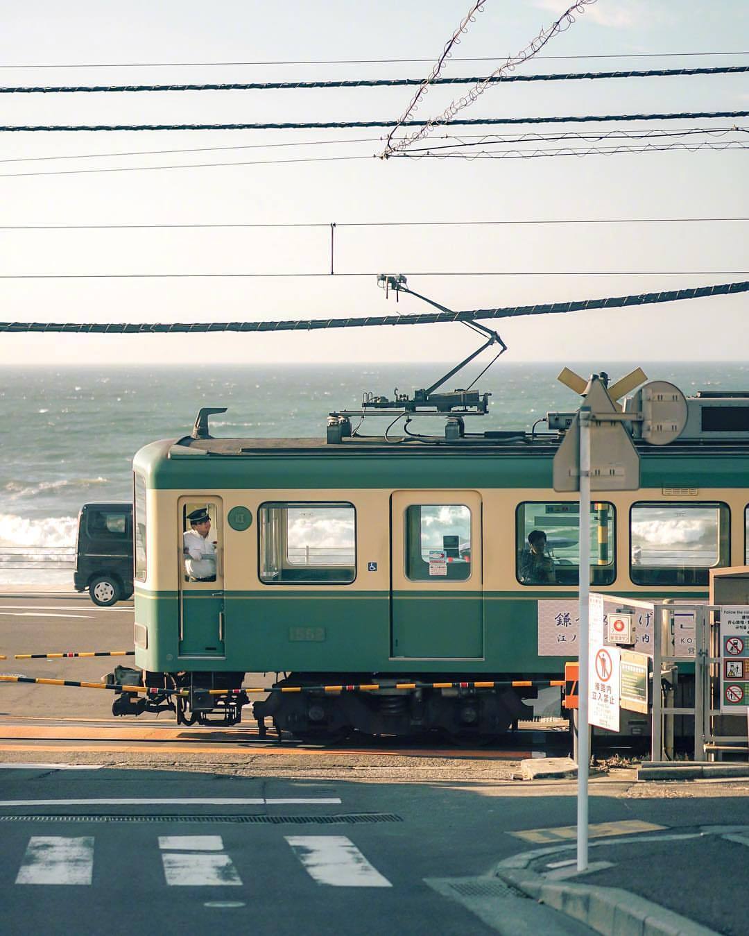Kamakurakōkōmae Station 日本镰仓的海|镰仓_新浪新闻