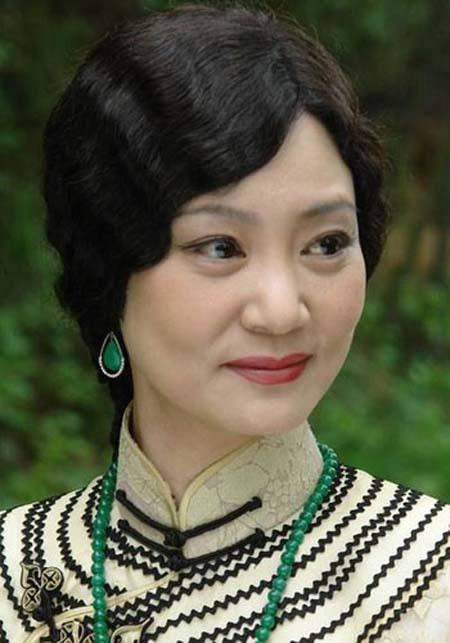 琼瑶剧的御用女演员刘雪华现在的她依旧保持着对于表演的热爱