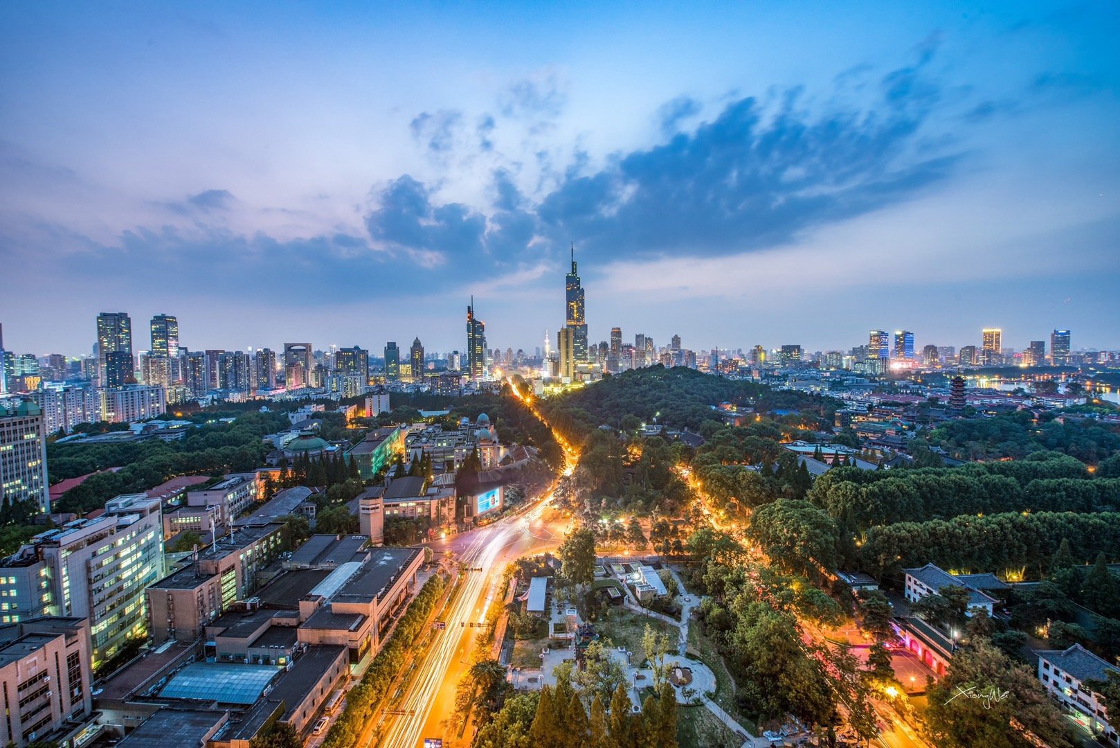 山水城林,锦绣玄武. @新浪江苏旅游 @南京发布 @玄武发布