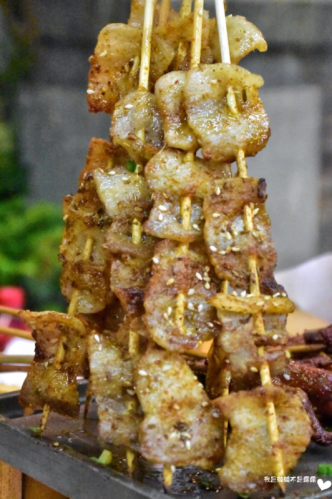 烤串你没少吃,但烤驴肉你吃过了吗?我吃过!超级喜欢!