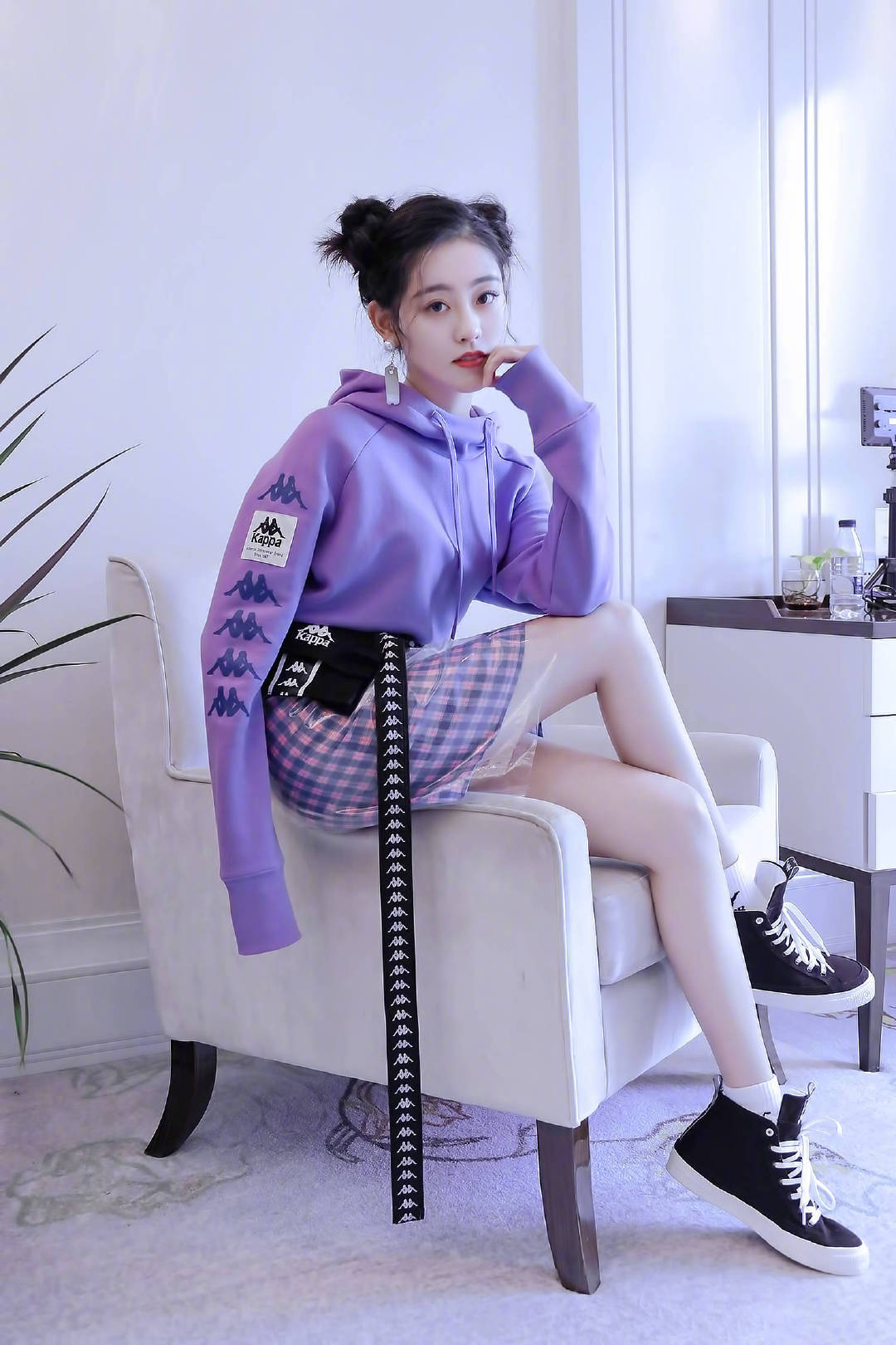 夏日清凉女明星美腿大赛～傅菁,陈钰琪,彭小苒,iu,祝绪丹,lisa|祝绪丹