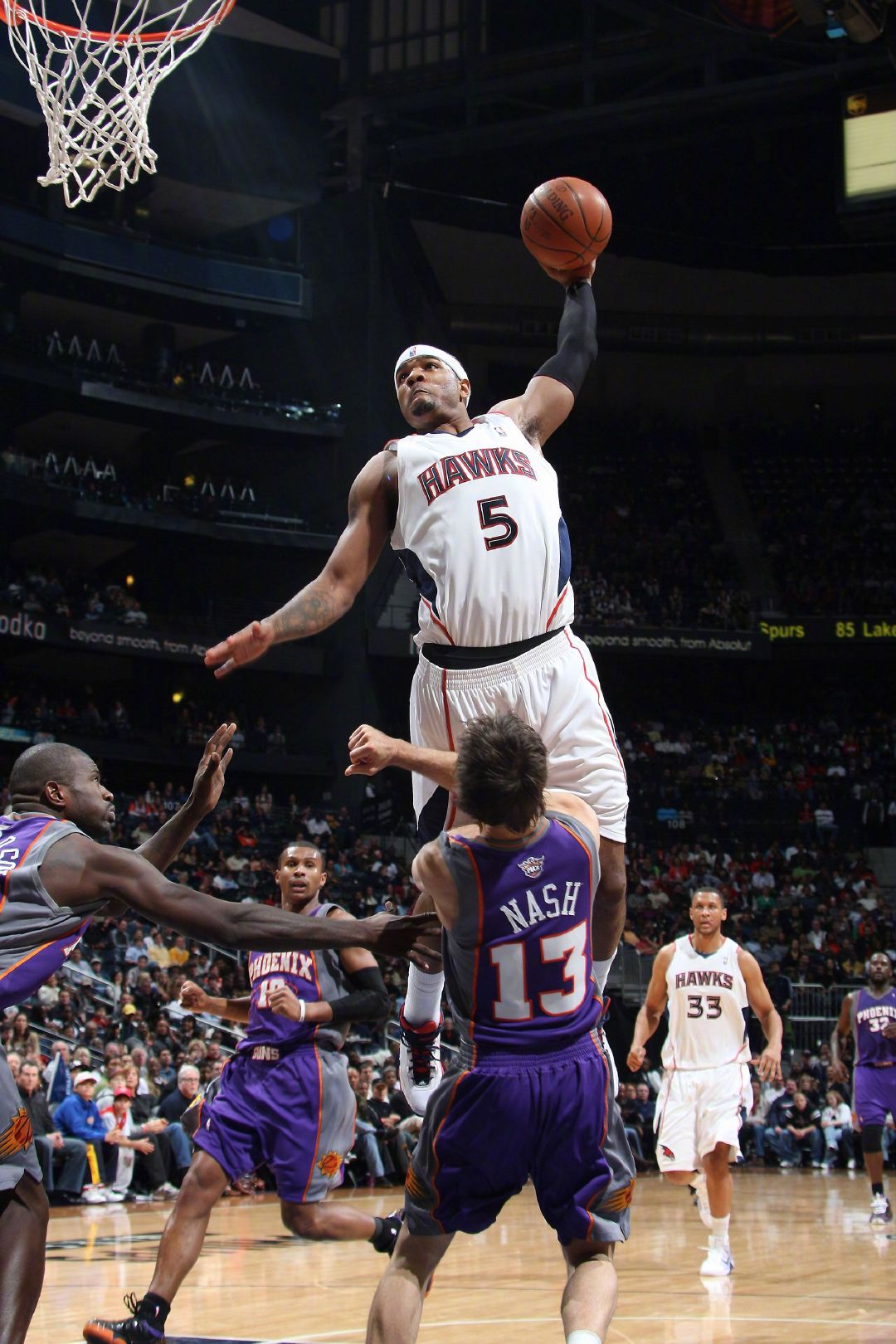 看鹰王约什史密斯大鹏展翅