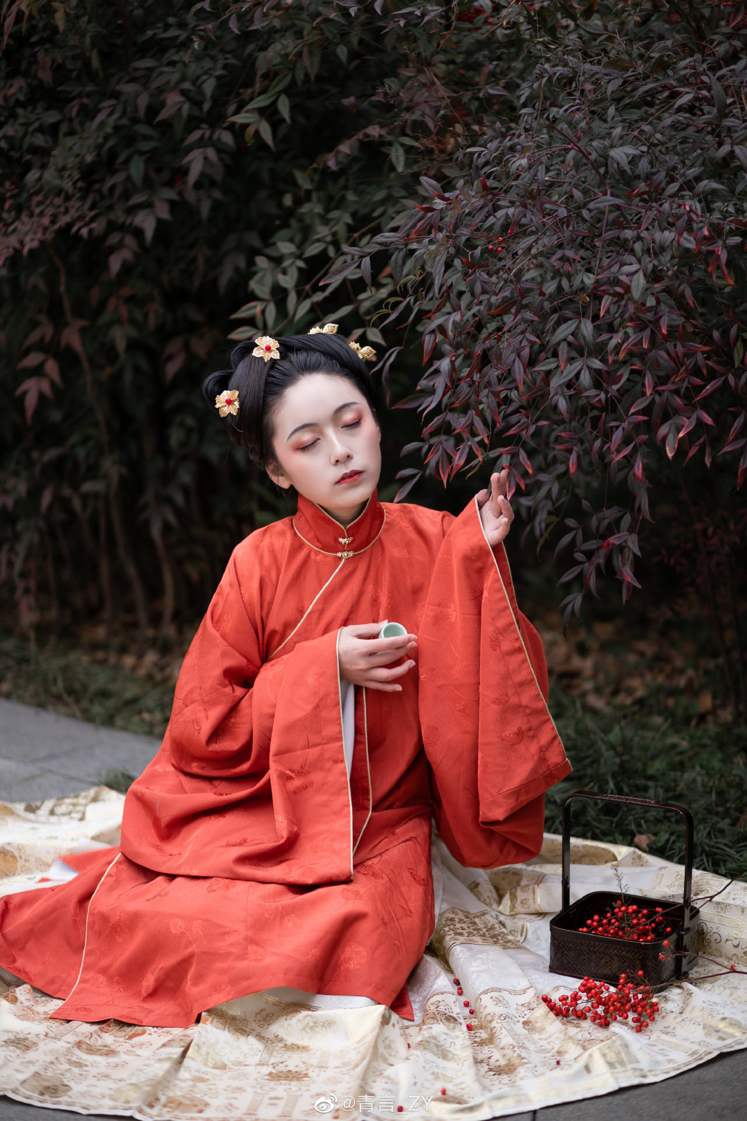 玲珑骰子安红豆