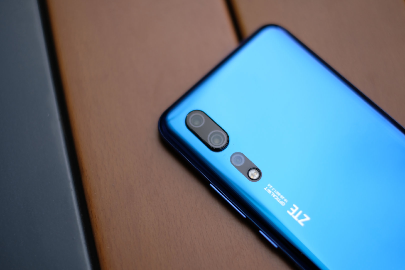 5g手机!中兴天机axon10 pro发布