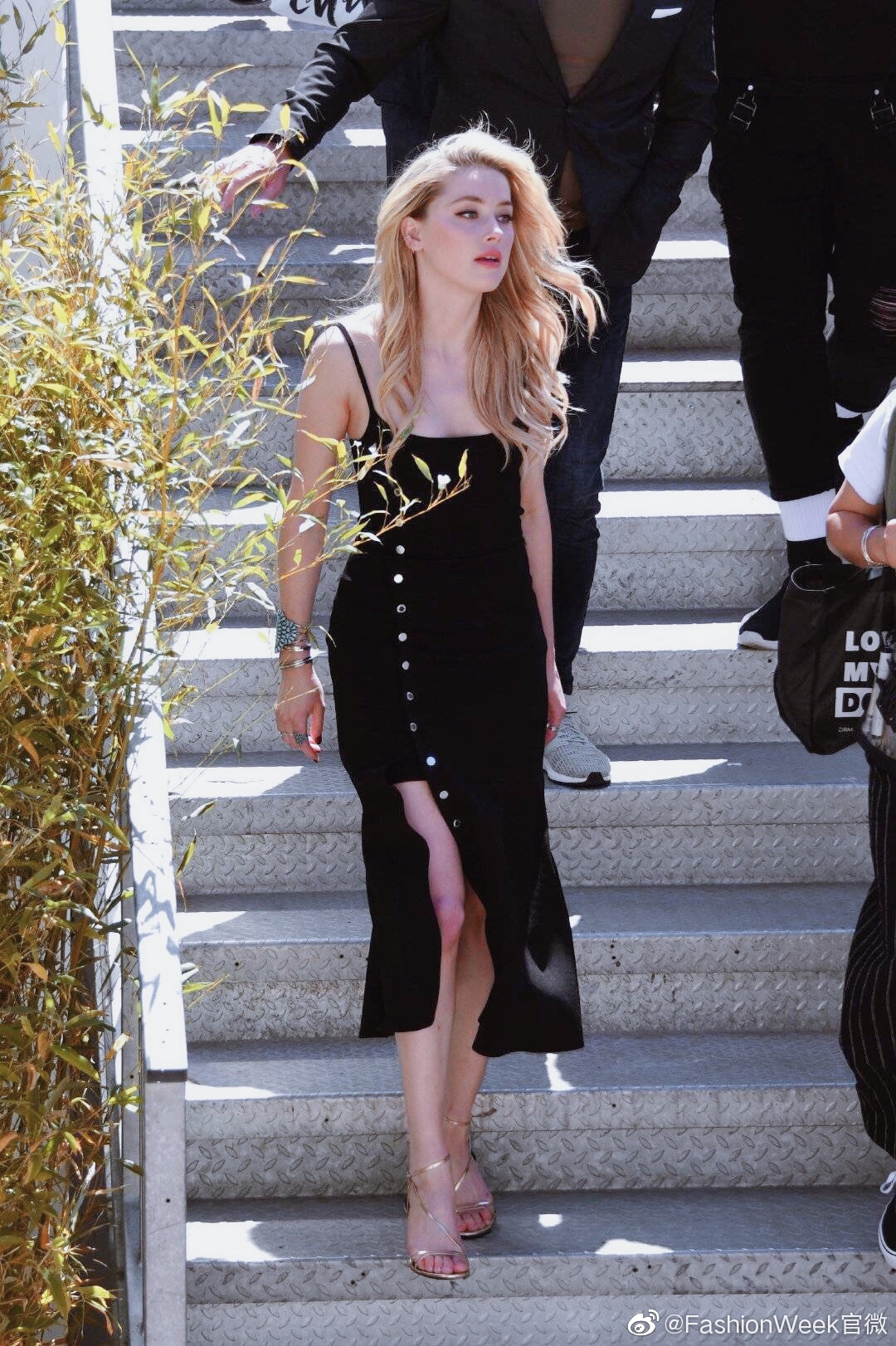 amberheard在戛纳电影节街拍7878