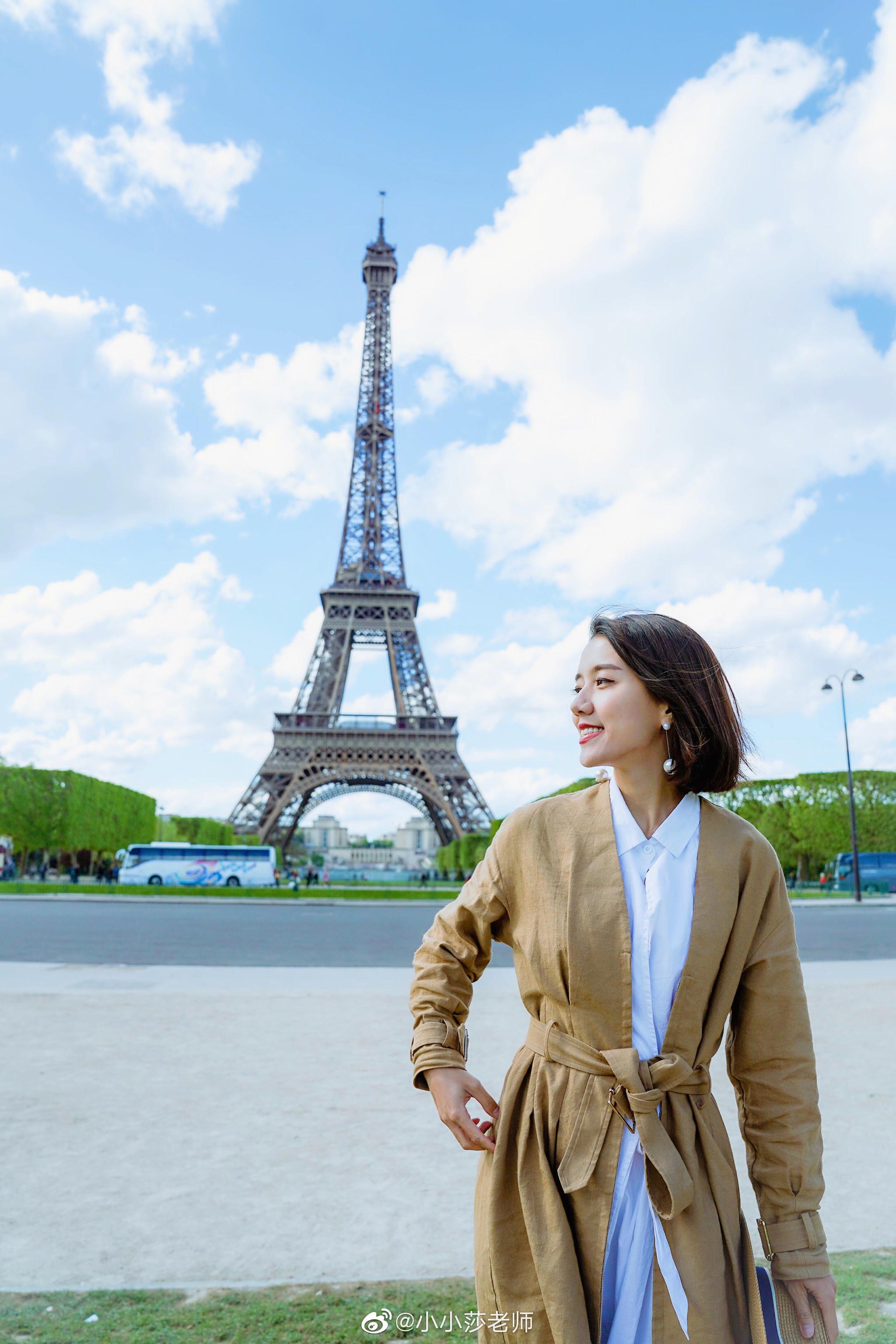 手绘巴黎铁塔建筑旅游景点剪影图片素材免费下载 - 觅知网