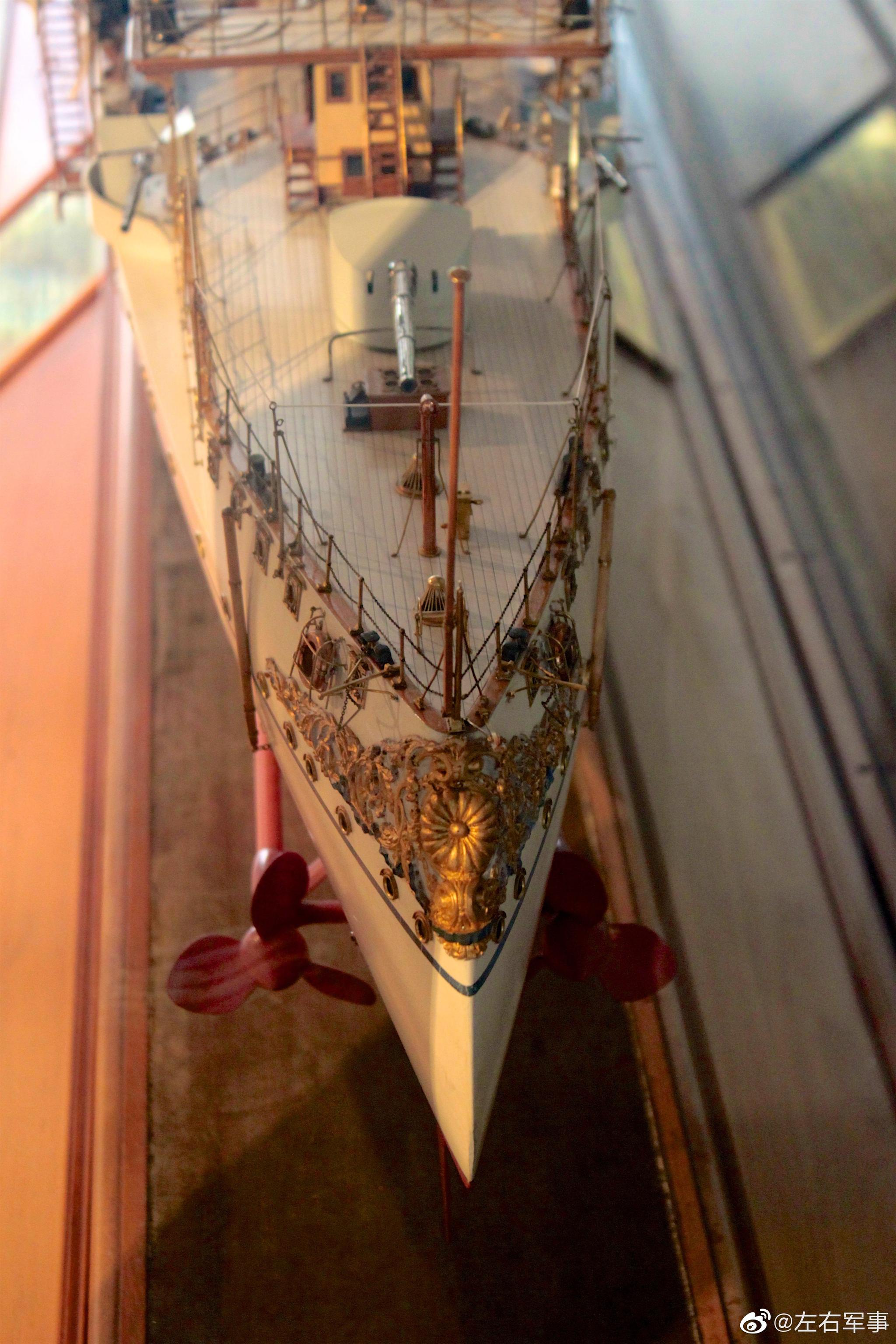 鬼子海军吉野号防护巡洋舰原厂模型