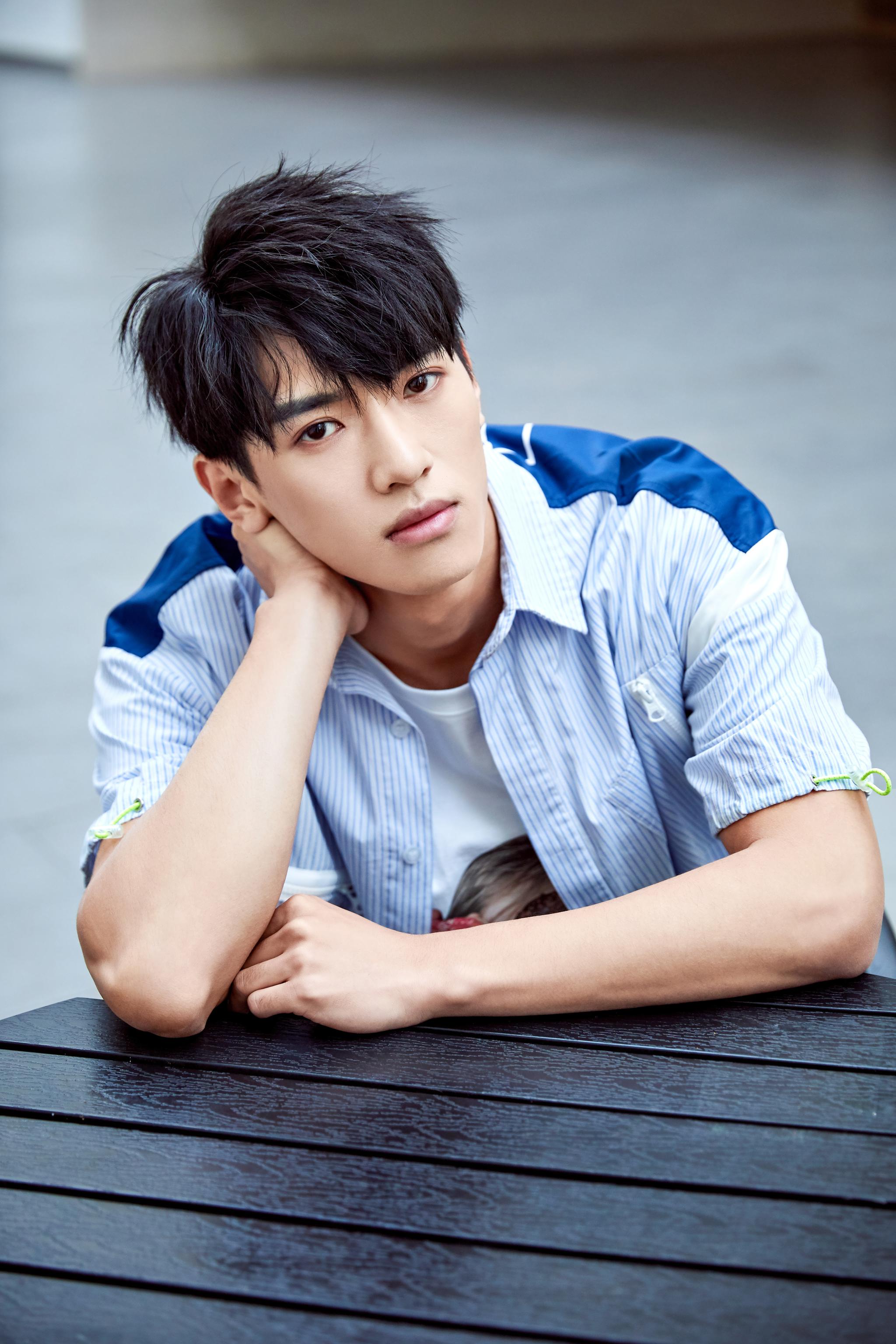 "少年模young"之@王志文kane 青春系写真大片上线