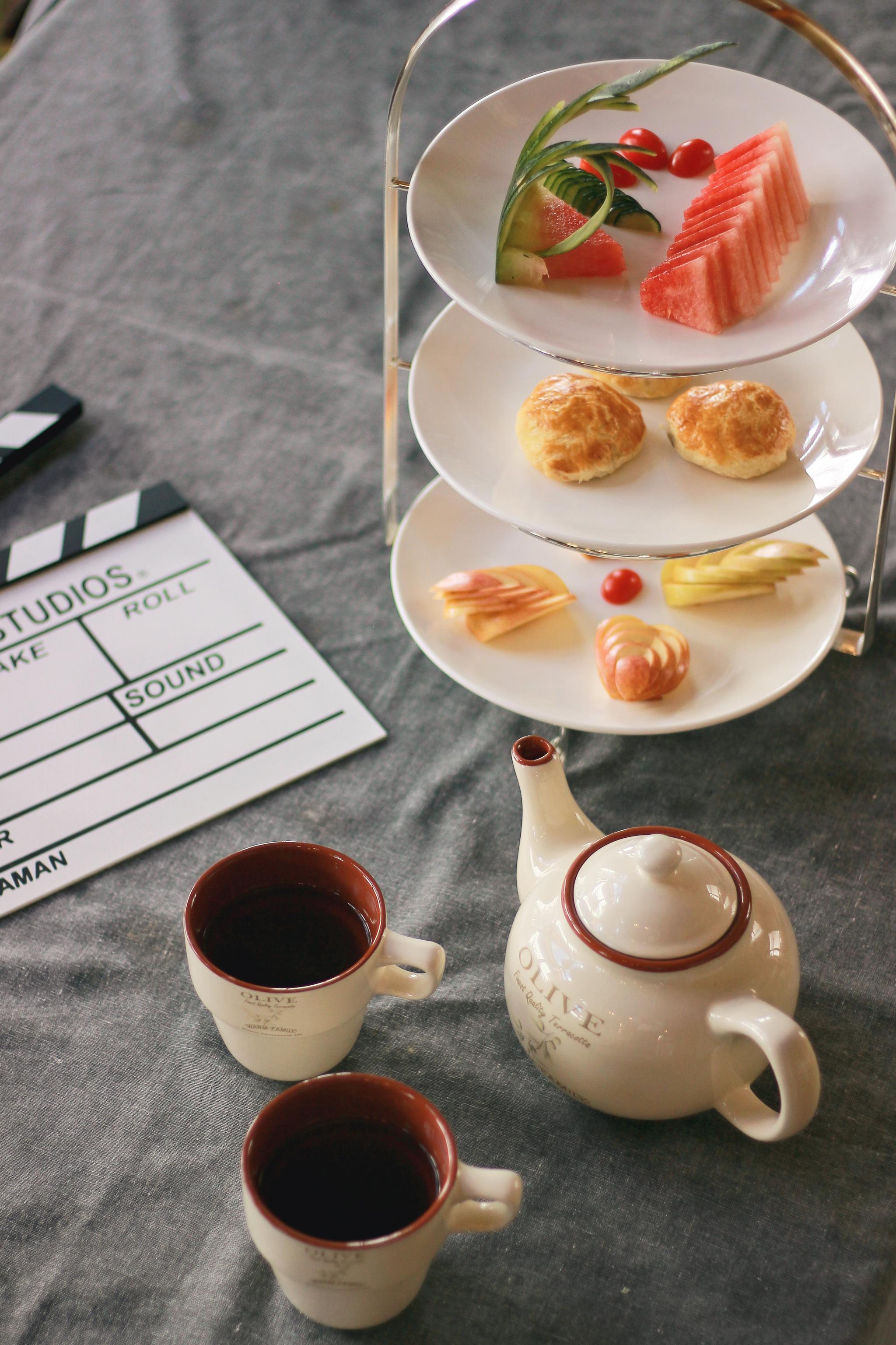 是忙是闲,都要静下来吃个下午茶,@丽江民宿指云公馆 的甜美下午茶