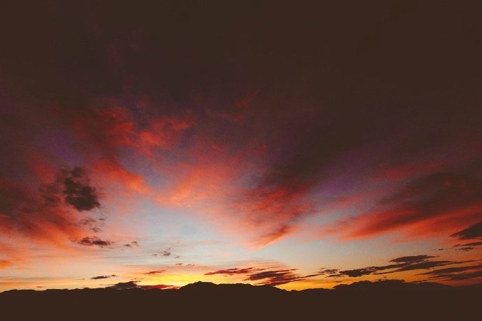 一朝一夕日落红夕阳余辉美如画你们家的日落长什么样子