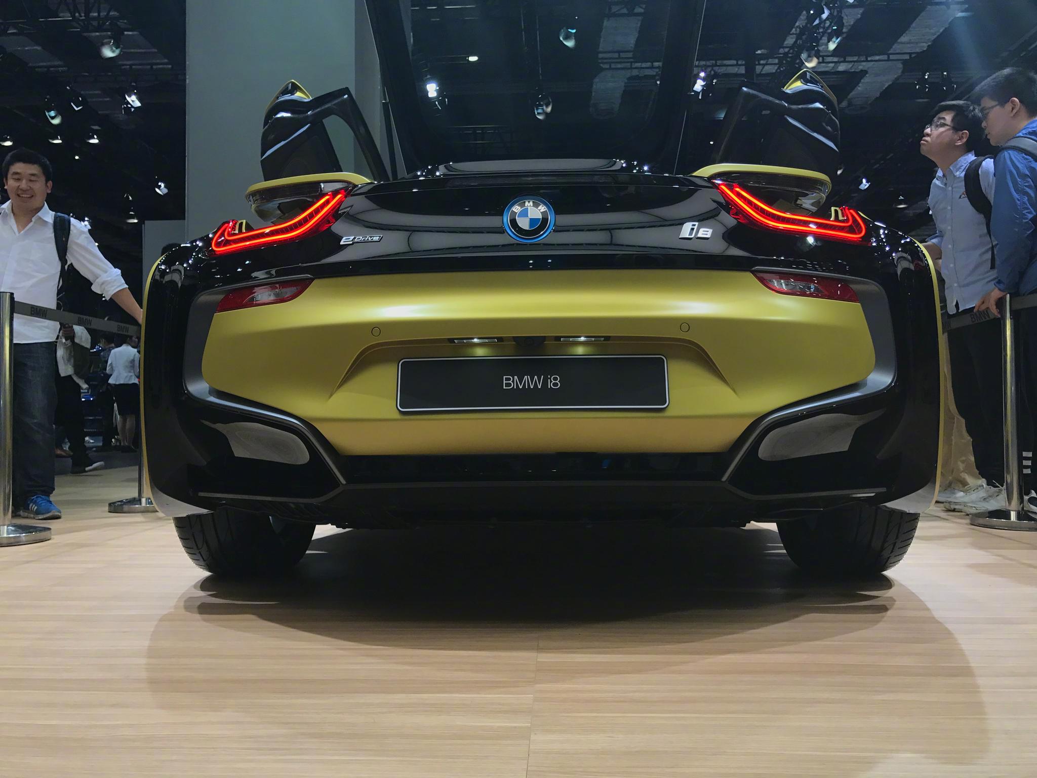 宝马bmwi8