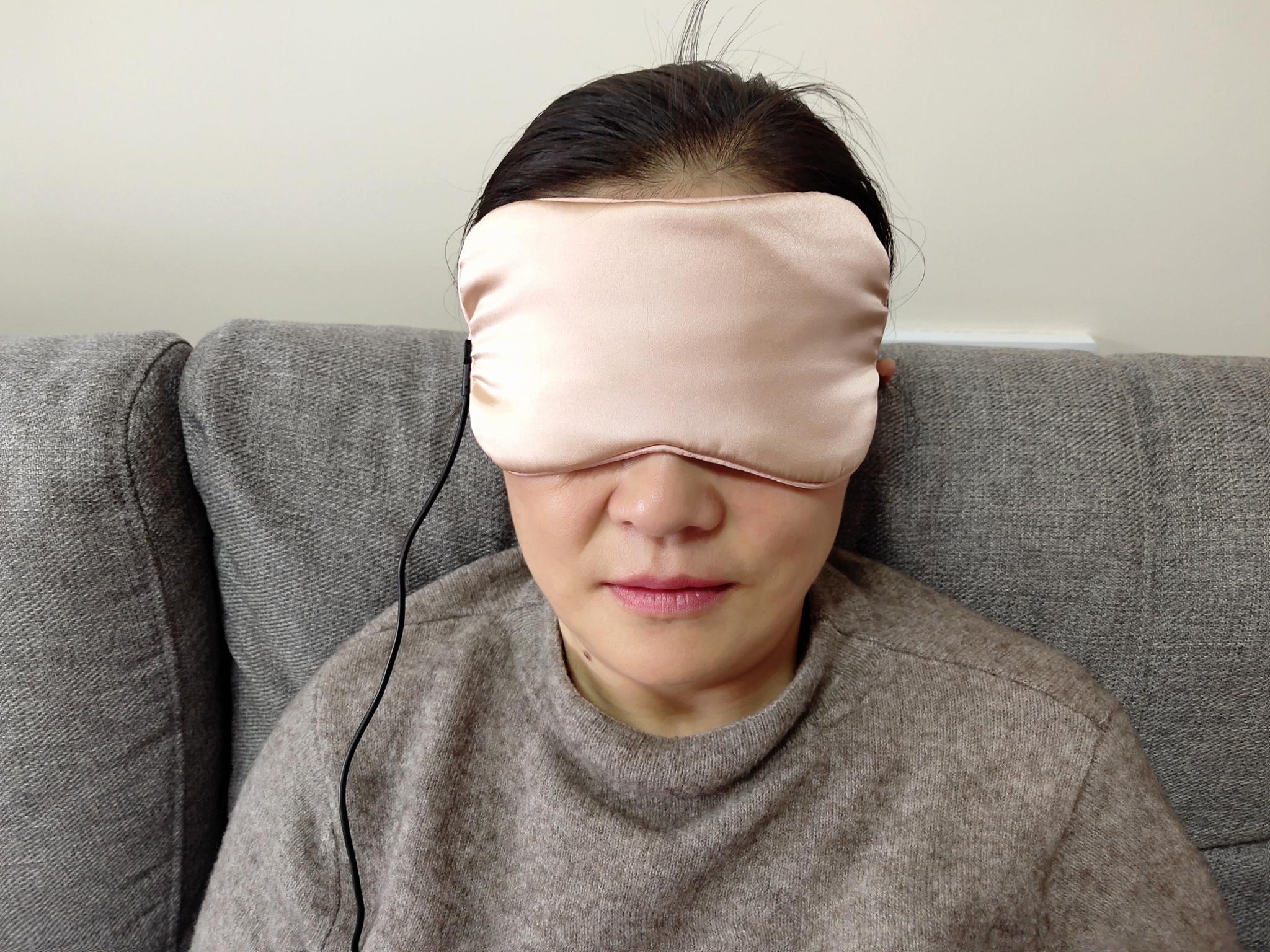 为美丽加速,女王节必败的时尚单品—飞乐思眼罩