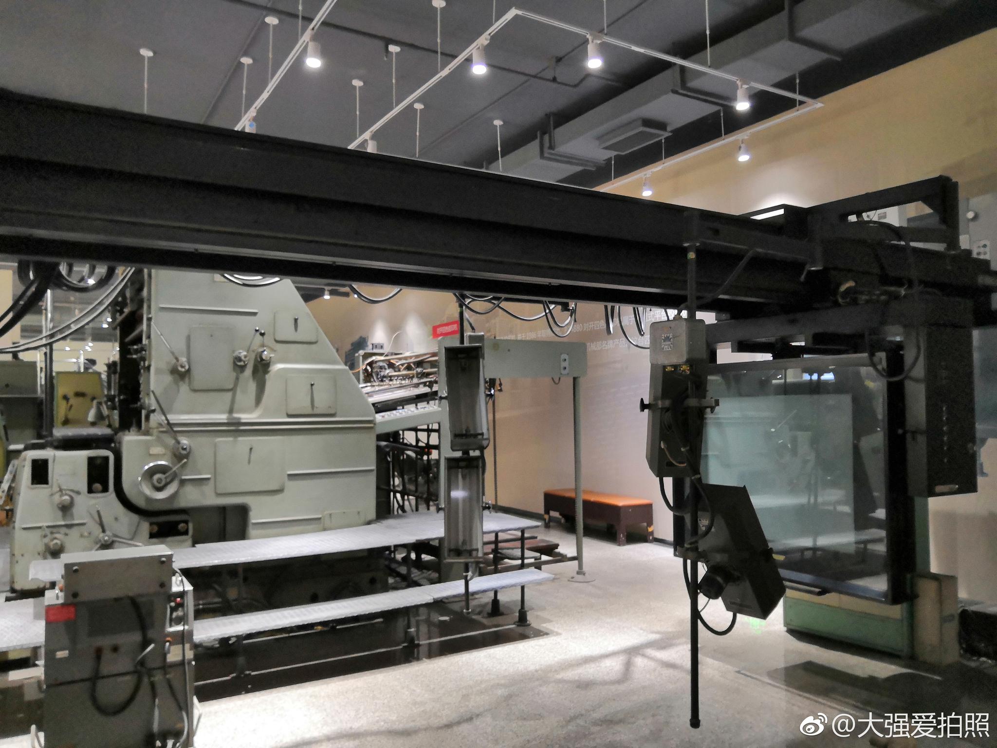 今天参观位于大兴区的中国印刷博物馆,看到了几个有趣的物件