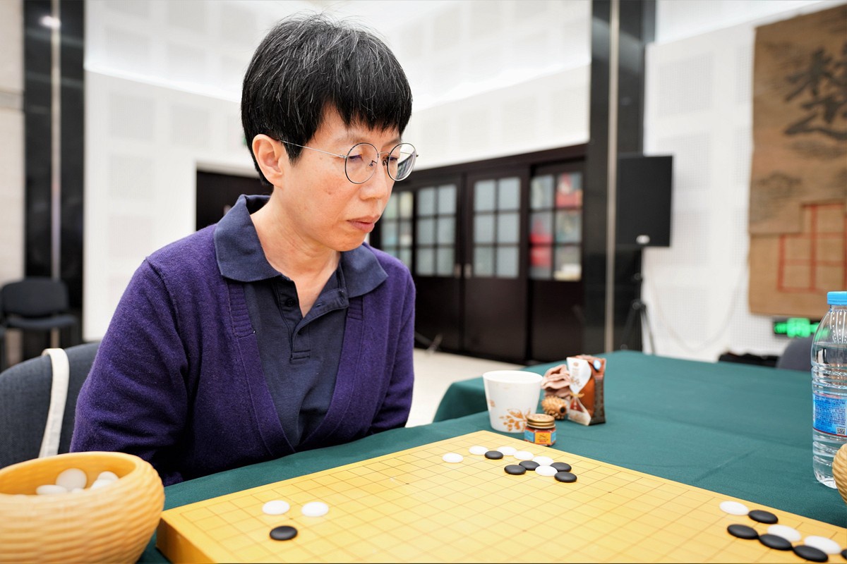 女子名人战首轮江苏双姝顺利过关 芮乃伟唐嘉雯晋级