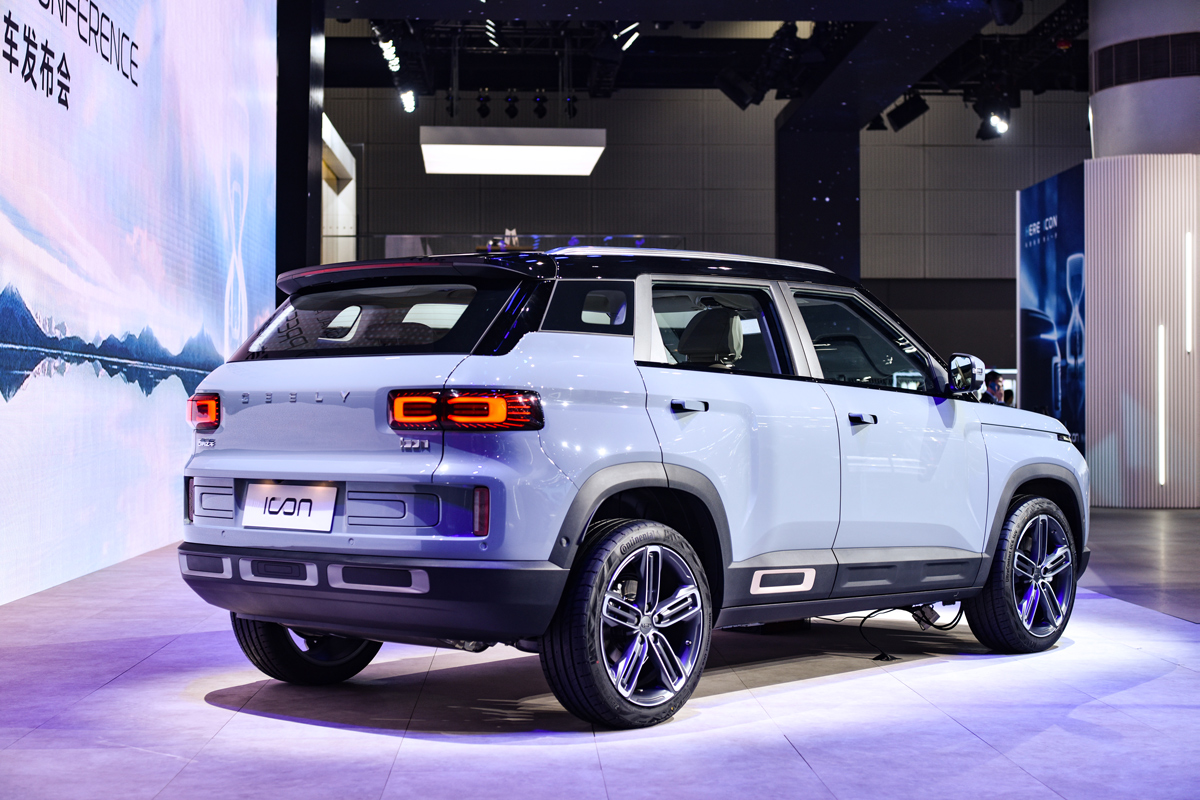 吉利icon上市 全系标配cn95防护 售价11.58万起