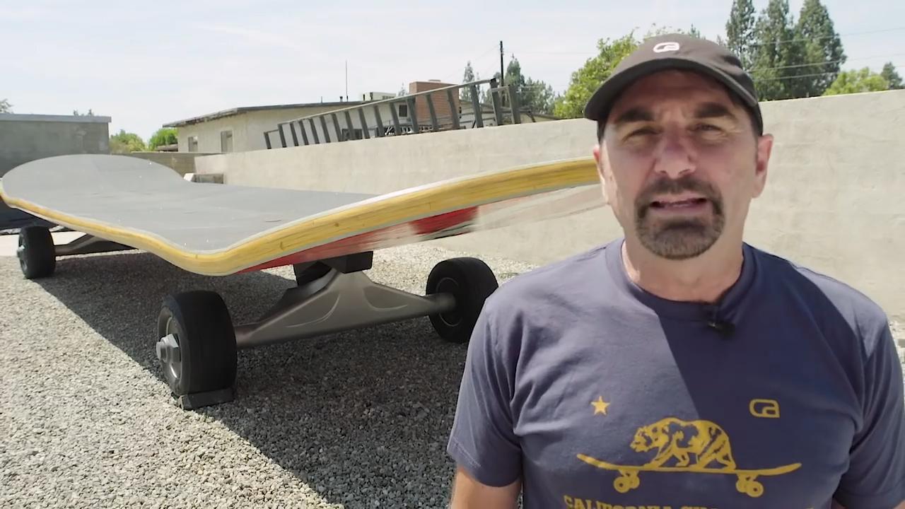 世界上最大的滑板,能够站立40个人,无刹车,紧急情况只能跳滑板