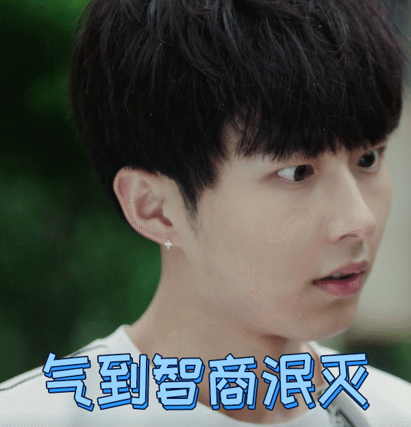 可怜的晕针@李歌洋小朋友 酷爱来小男友怀里