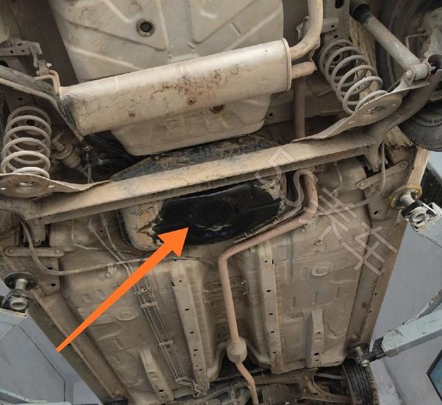 比亚迪f0百公里17个油,检查出来的问题原因,让车主有点后怕