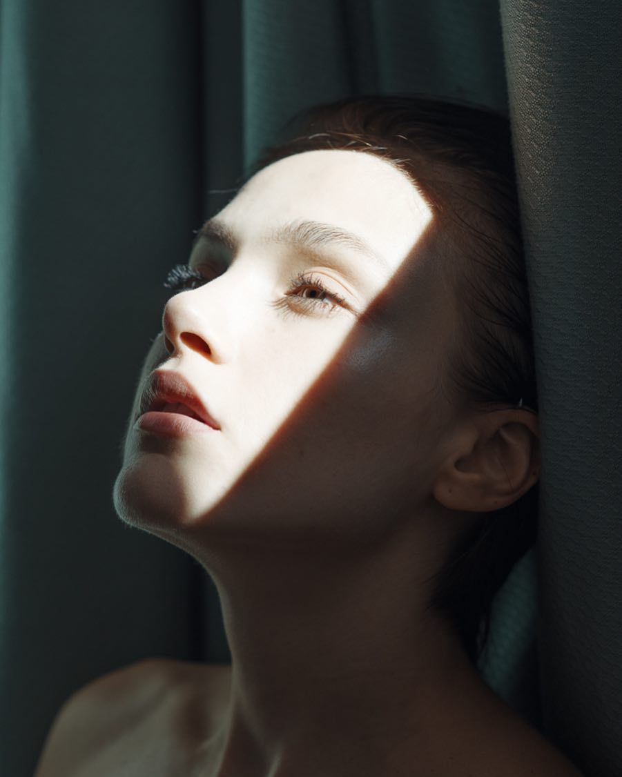 光落在你脸上. 摄影师 | alessio albi