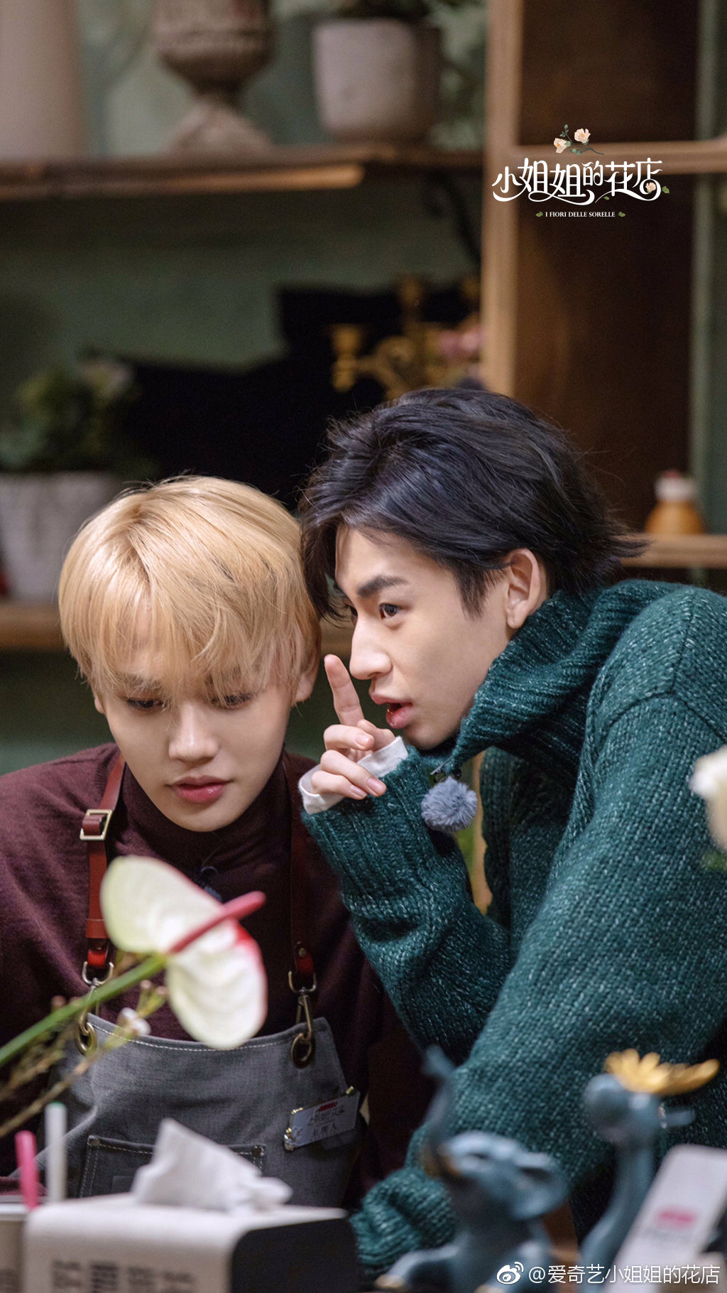 就算小fa再悲伤也要做顾客们的贴心客服|顾客|客服|风景照_新浪新闻