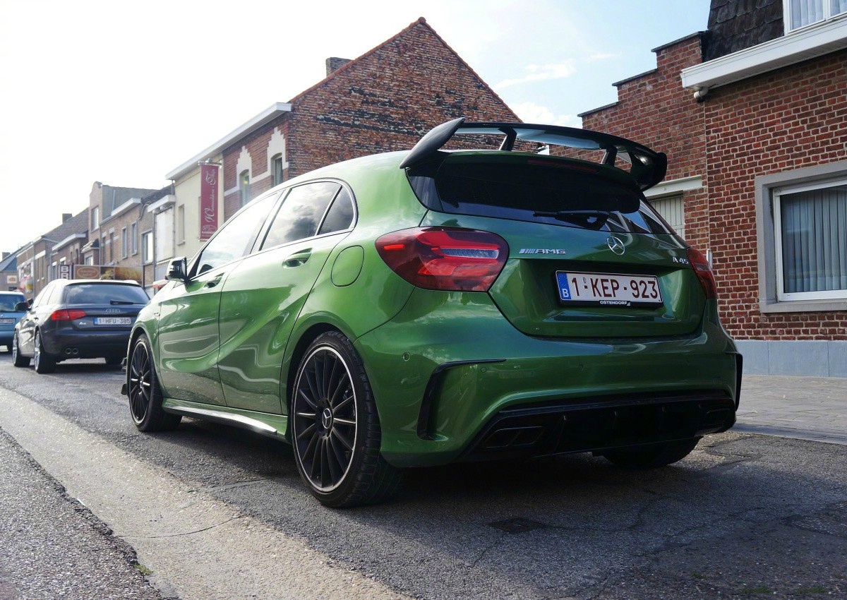 梅赛德斯mercedes-amg a45