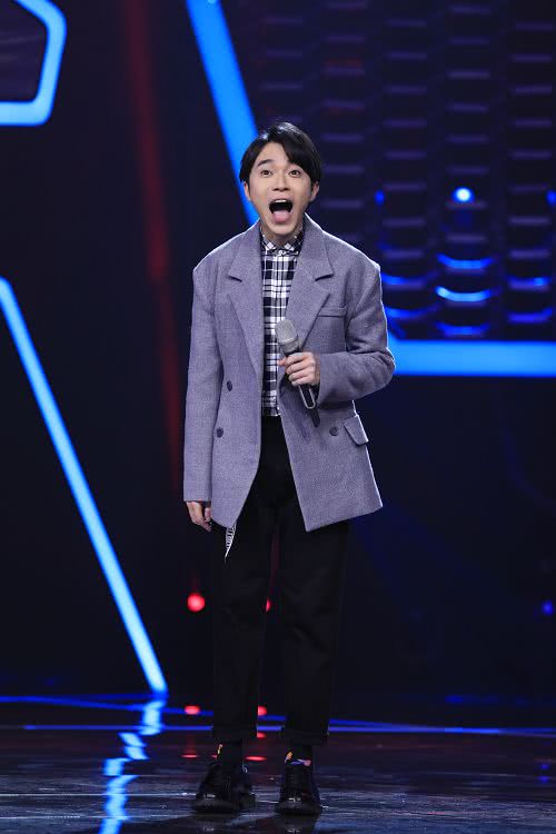 盛典之夜蒙面唱将全体回归一家人当然要整整齐齐啦