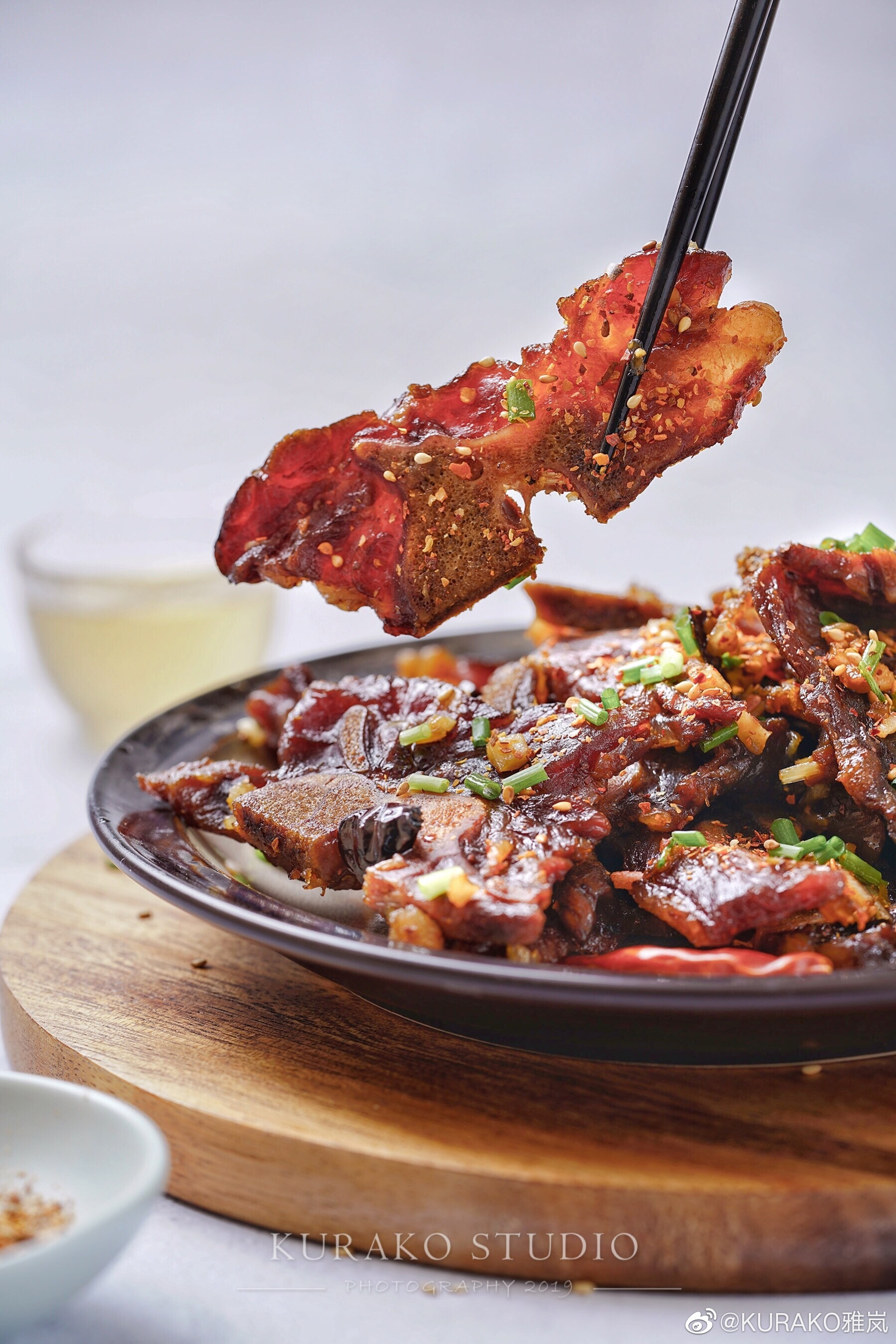 明记酱香龙骨,还没拍完就被惦记上的美味