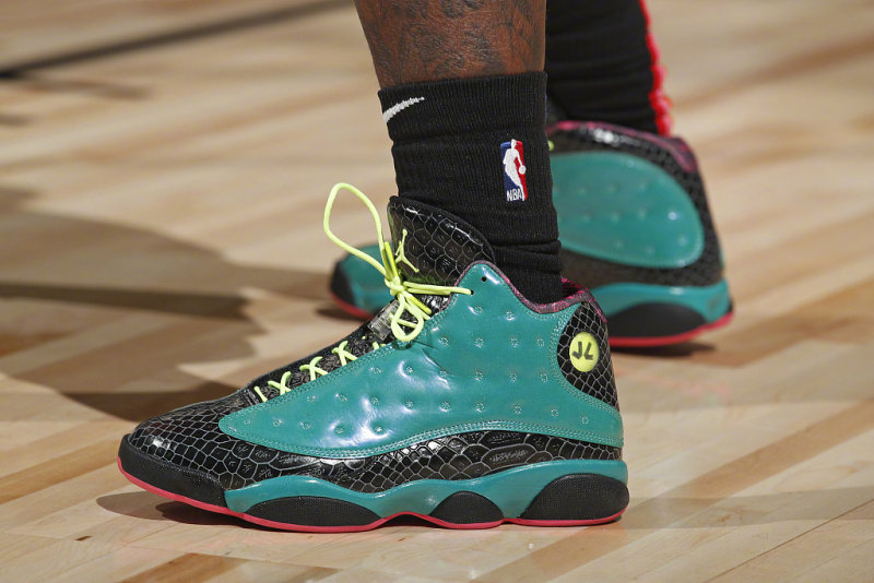 今日全明星球鞋:新秀赛mvp布里奇斯上脚pg 4佳得乐联名