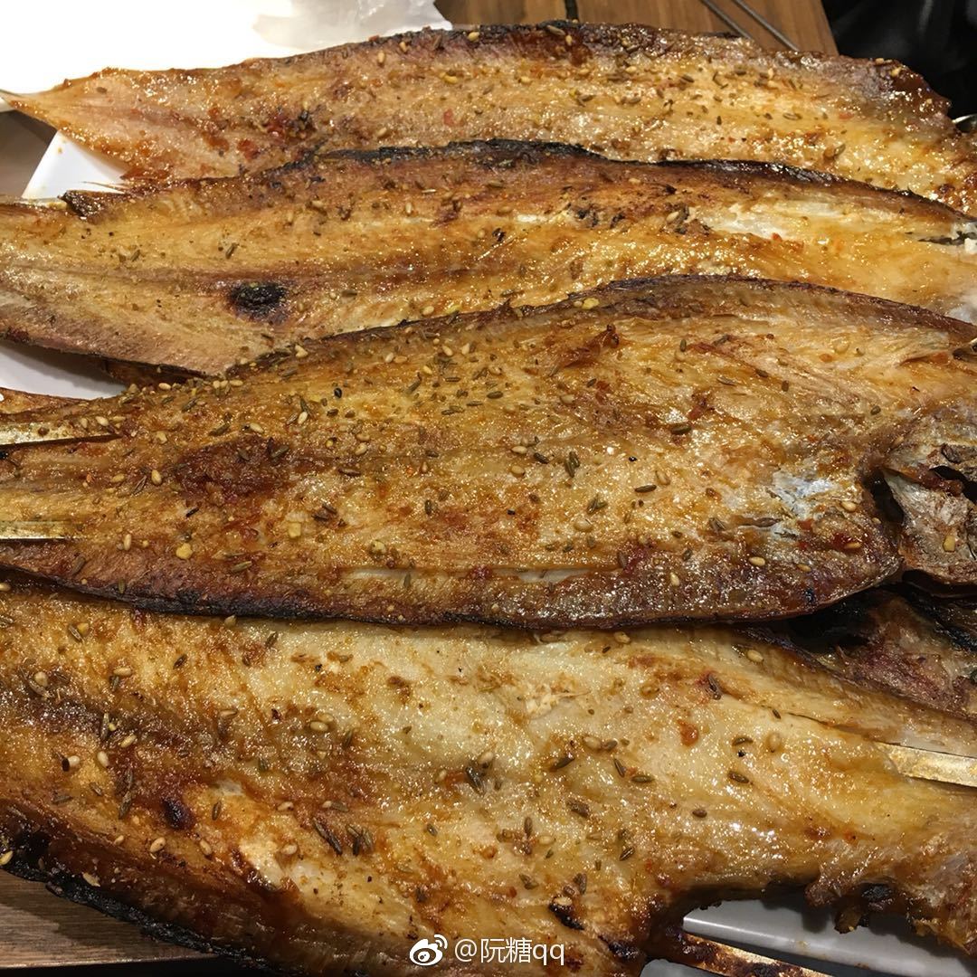 聚餐走一波 最近简直忙到飞起 继续美食补|文澜|比目鱼|蚕蛹_新浪新闻