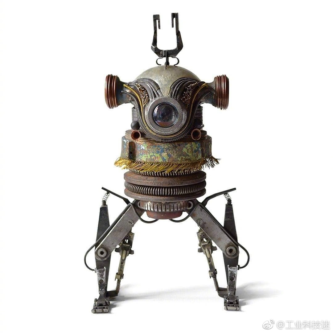 利用废旧金属机械零件制作的雕塑,艺术家们的创造力,服了!