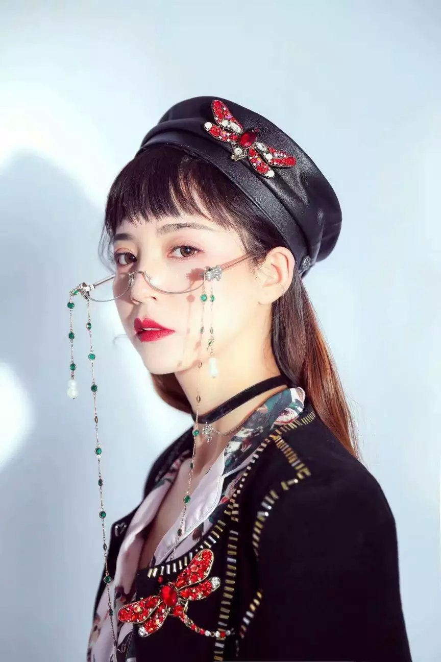 静默直播间场观对主播心理的影响 (直播间静态权重是啥意思)-初仟社区