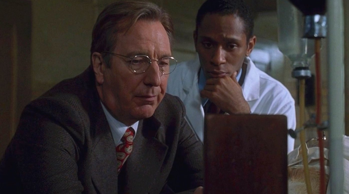 如果感觉自己的才华被埋没,不妨看看这部电影,剧情片《神迹》