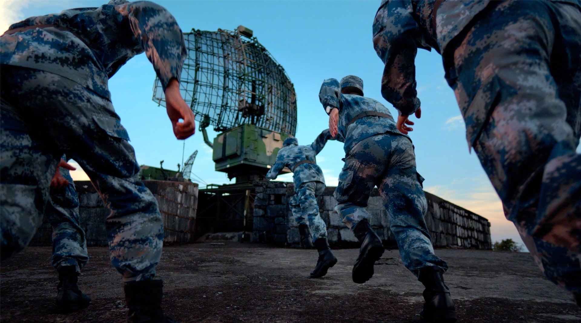 雷达兵全面构建预警天网