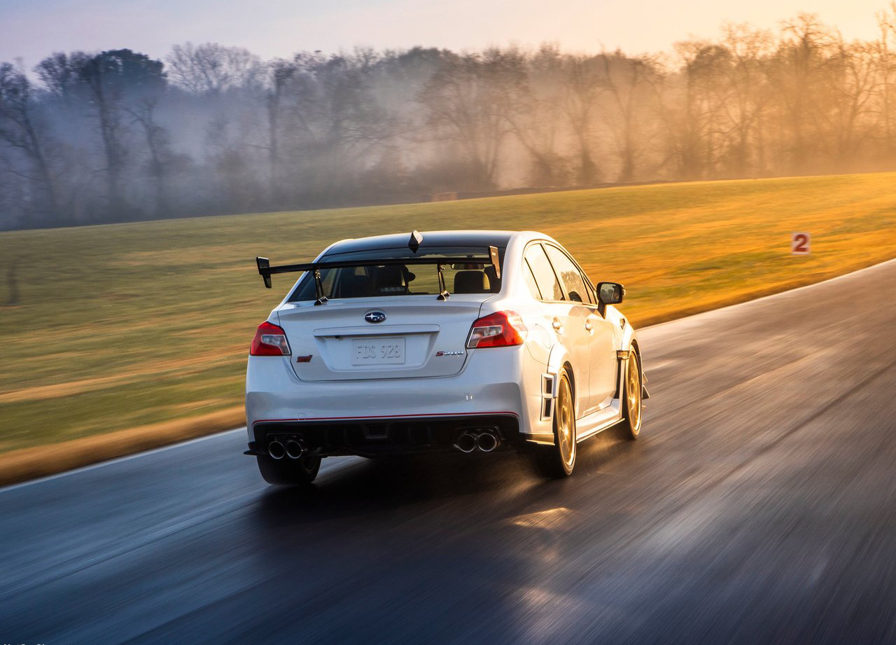 斯巴鲁wrx sti s209发布!宠儿再升级!