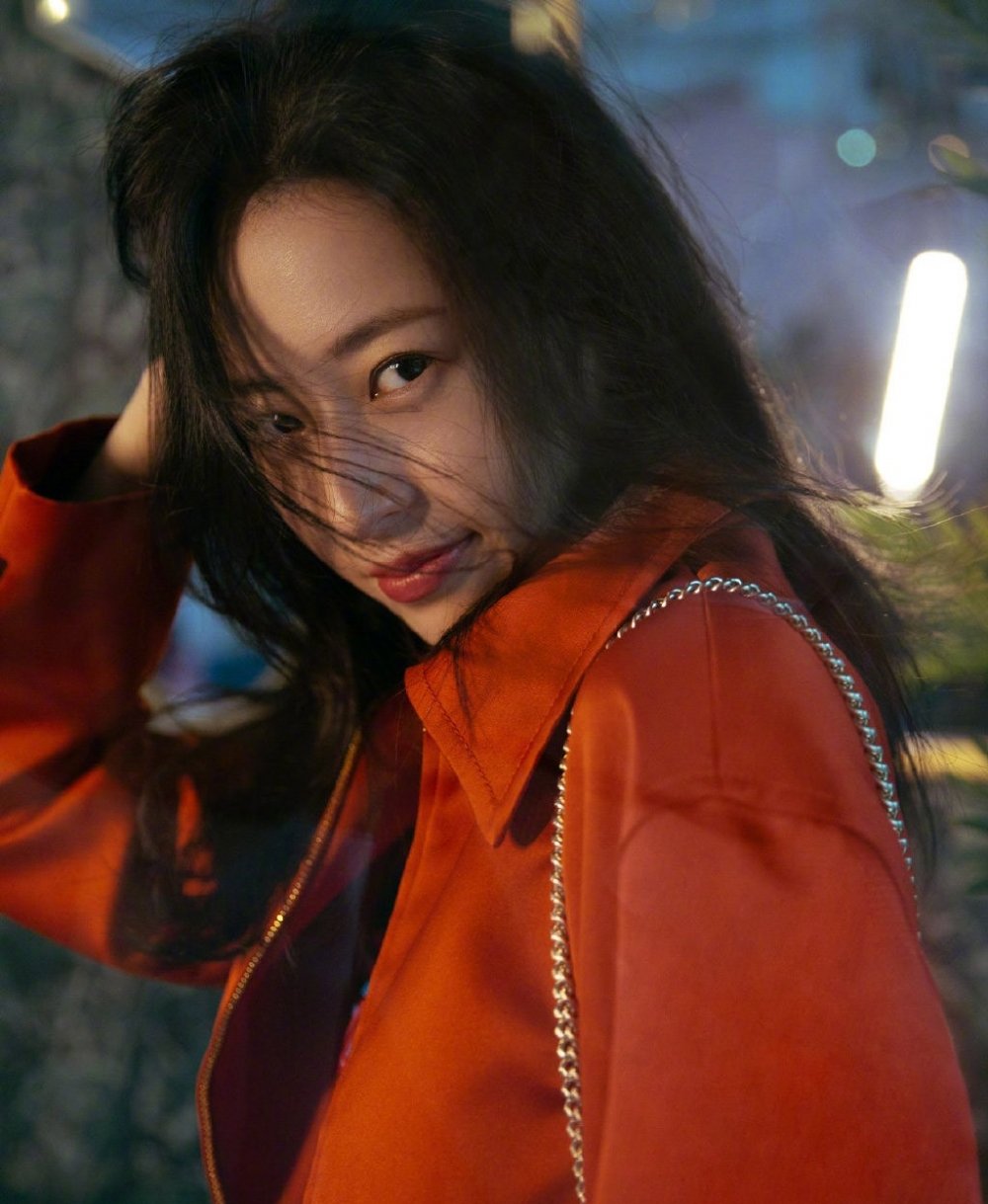 俏皮小可爱周雨彤休闲甜美私房写真集