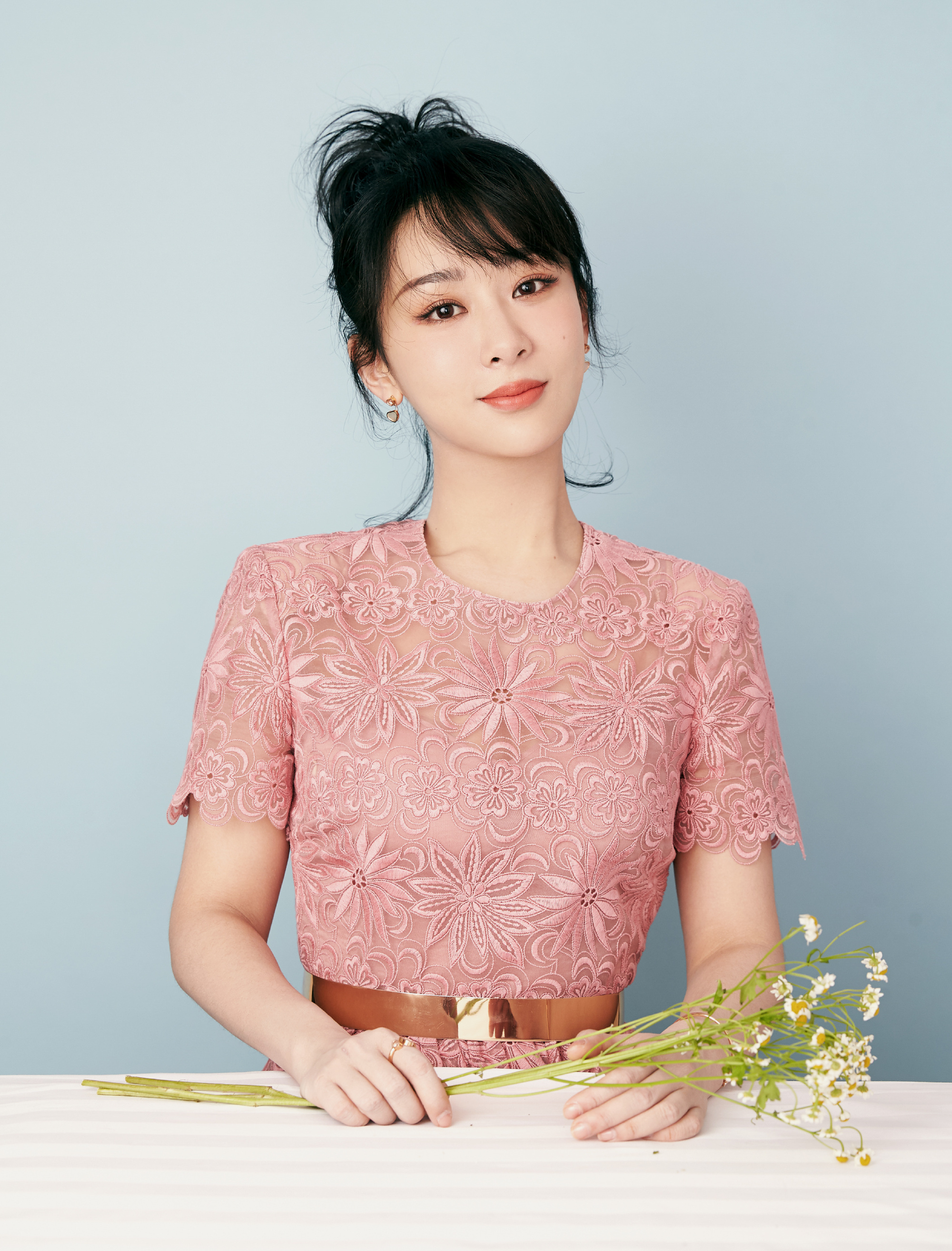 小猴紫日志更新~温柔优雅的杨文静来啦~@杨紫