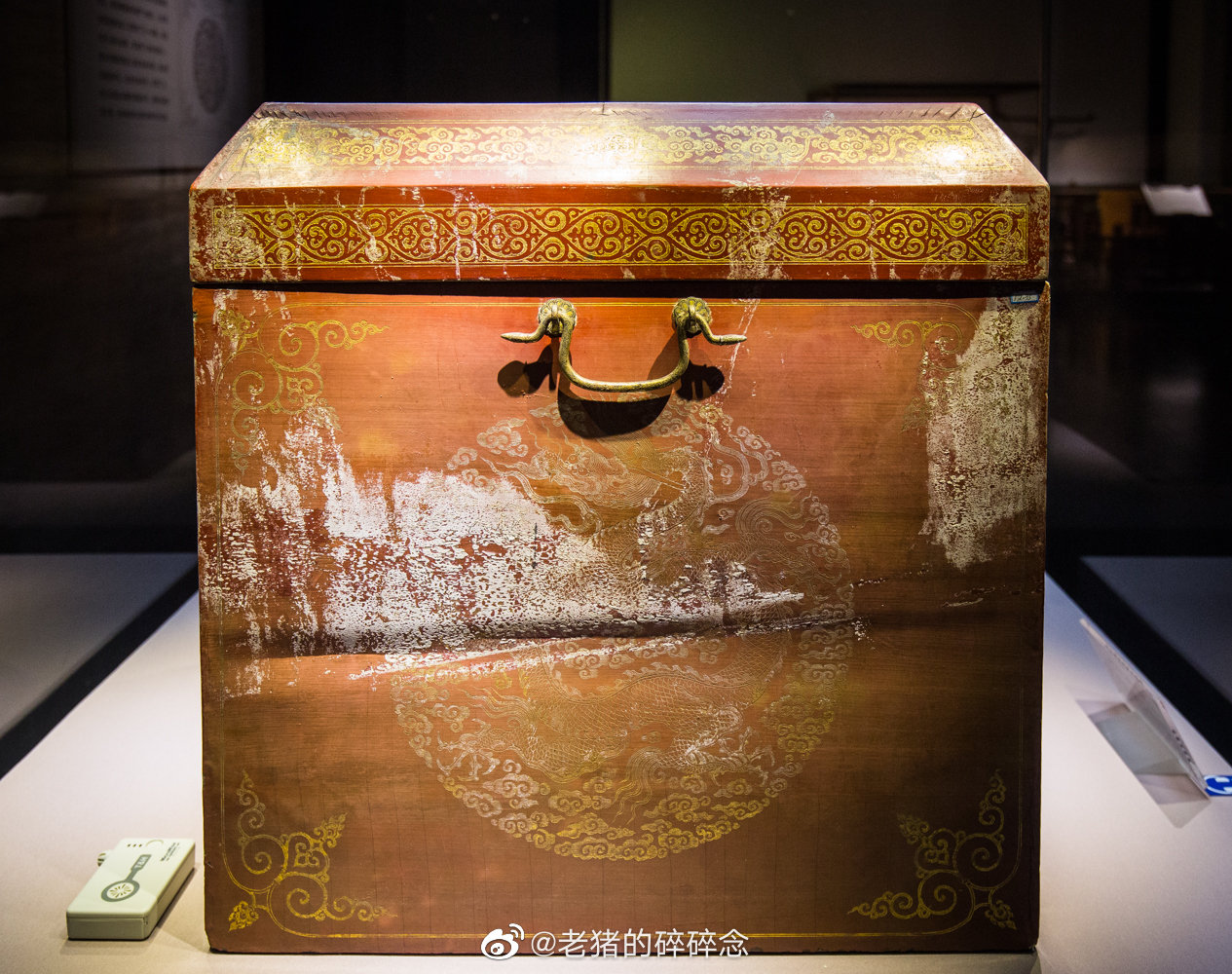 古物|鲁荒王"戗金云龙纹木箱"1971年山东邹城明鲁朱檀墓出土明戗