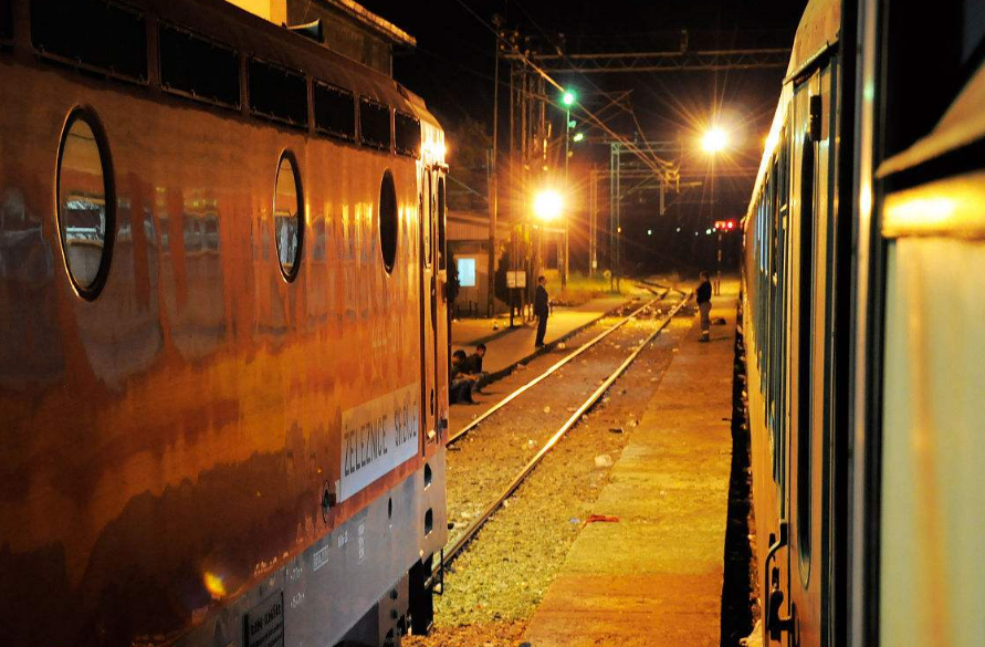 列车员一番话,懂了