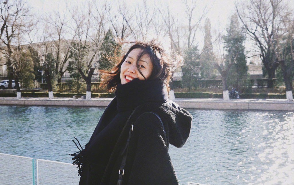 这个冬季怎么穿刘雯短发齐肩帅气可爱跟着大表姐一起过暖冬