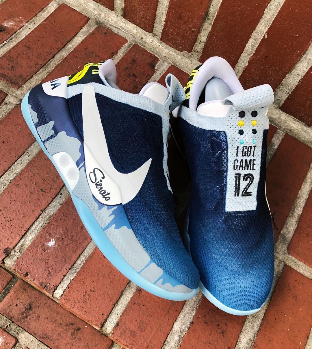 球鞋定制大师cory bailey为莫兰特定制的nike adapt bb