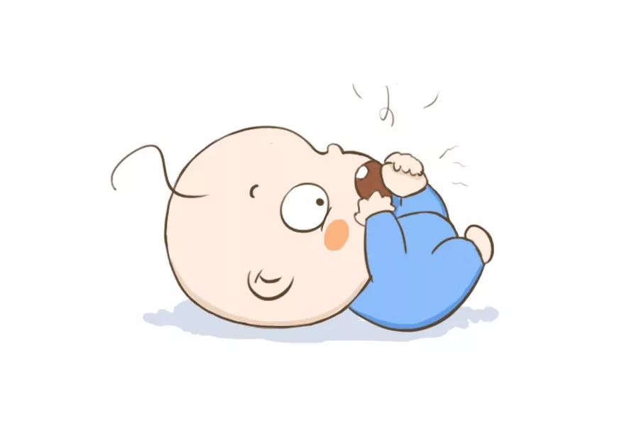 手指吃完吃脚丫,脚丫吃完吃玩具,家有"吃"货小宝宝,该不该阻