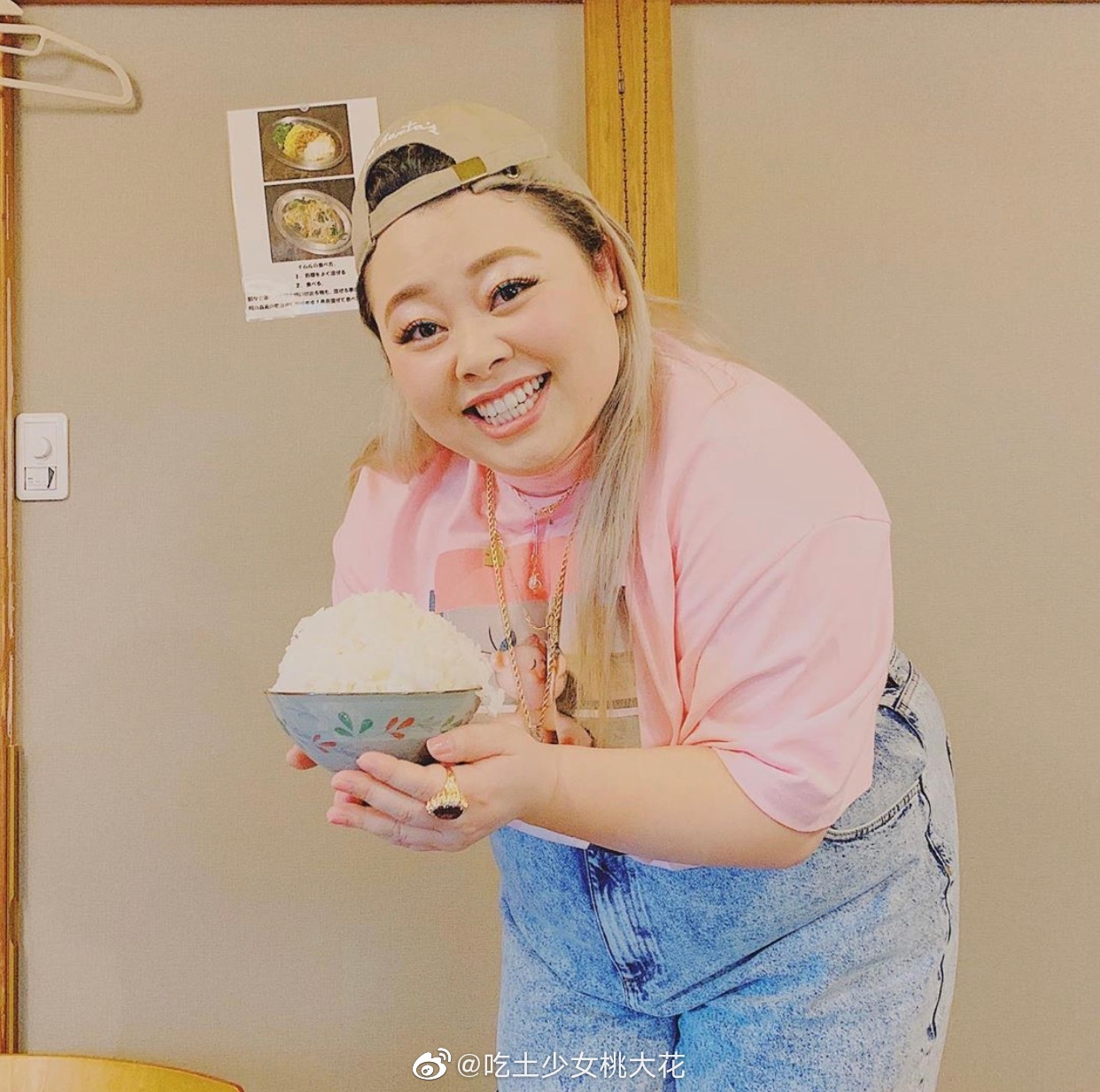 谁说胖女孩就不能性感和可爱日本人气超高的女星渡边直美体重超过190