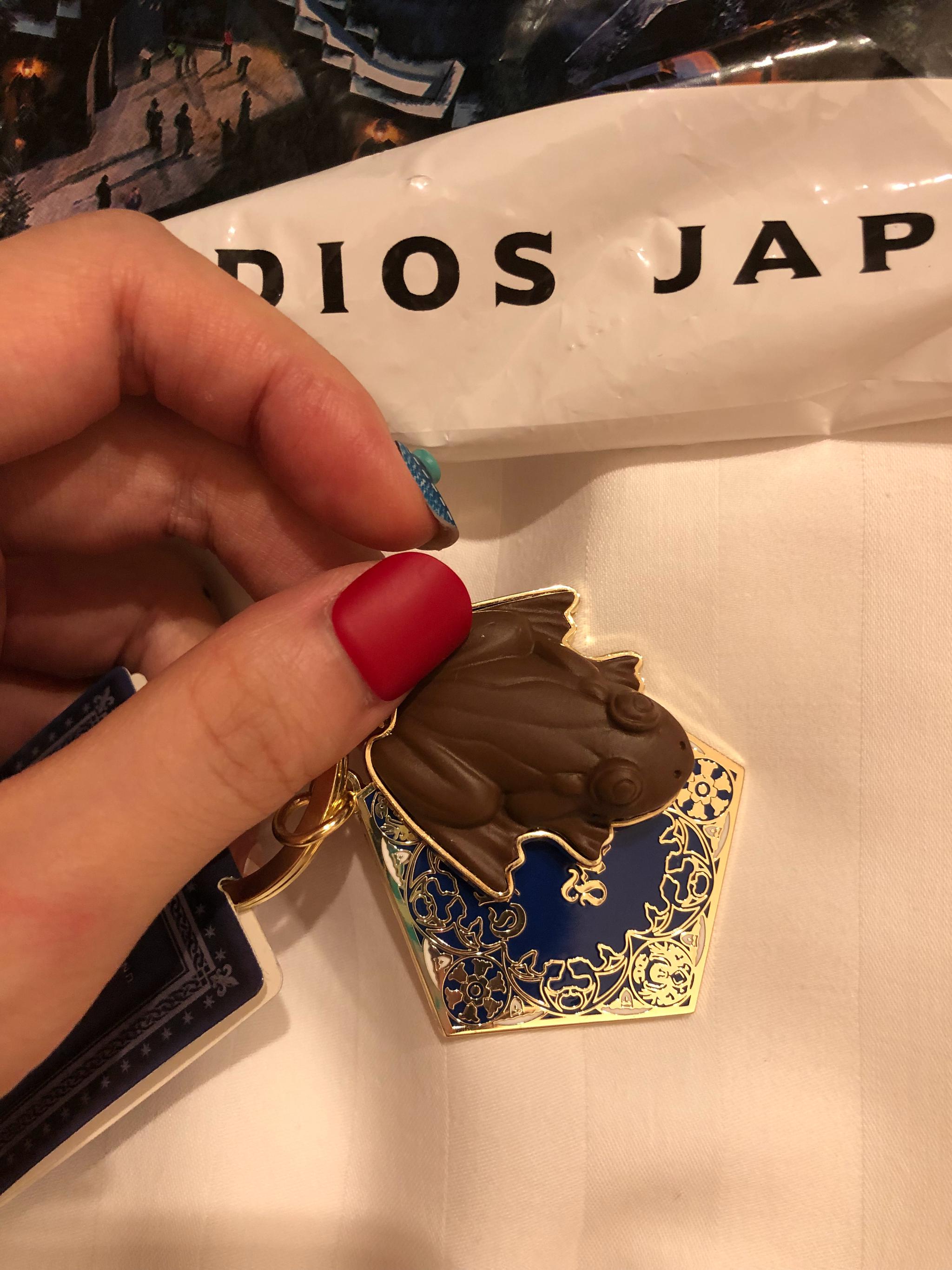 今天找usj买周边买的好开森 里面有死亡圣器的金色飞贼简直美爆了 今天找usj买周边买的好开森 里面有死亡圣器的金色飞贼简直美爆了