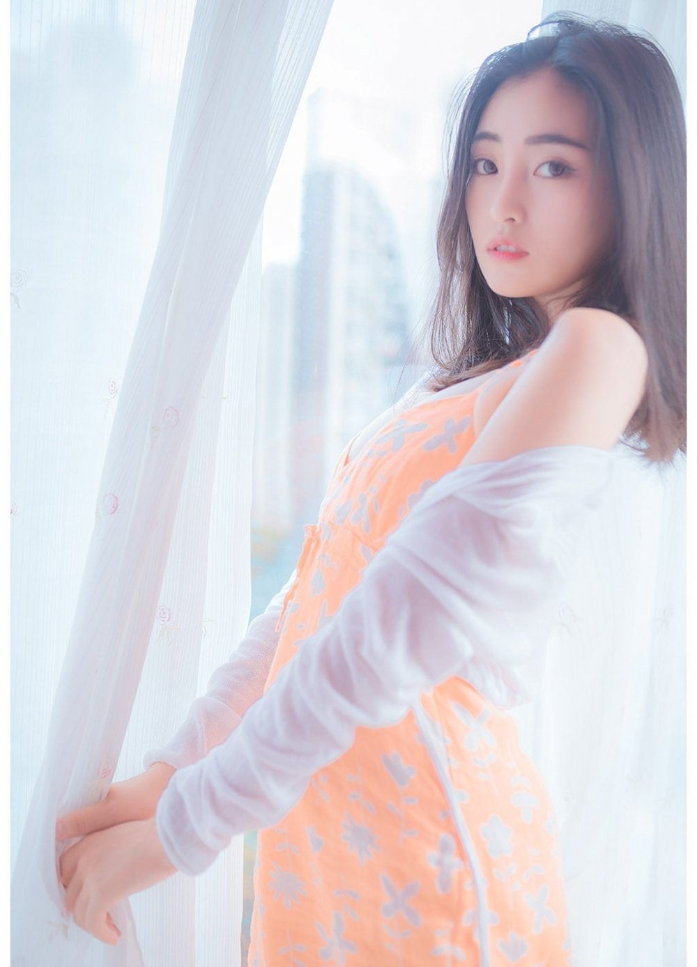似天使美女婀娜多姿白衣诱惑性感写真集