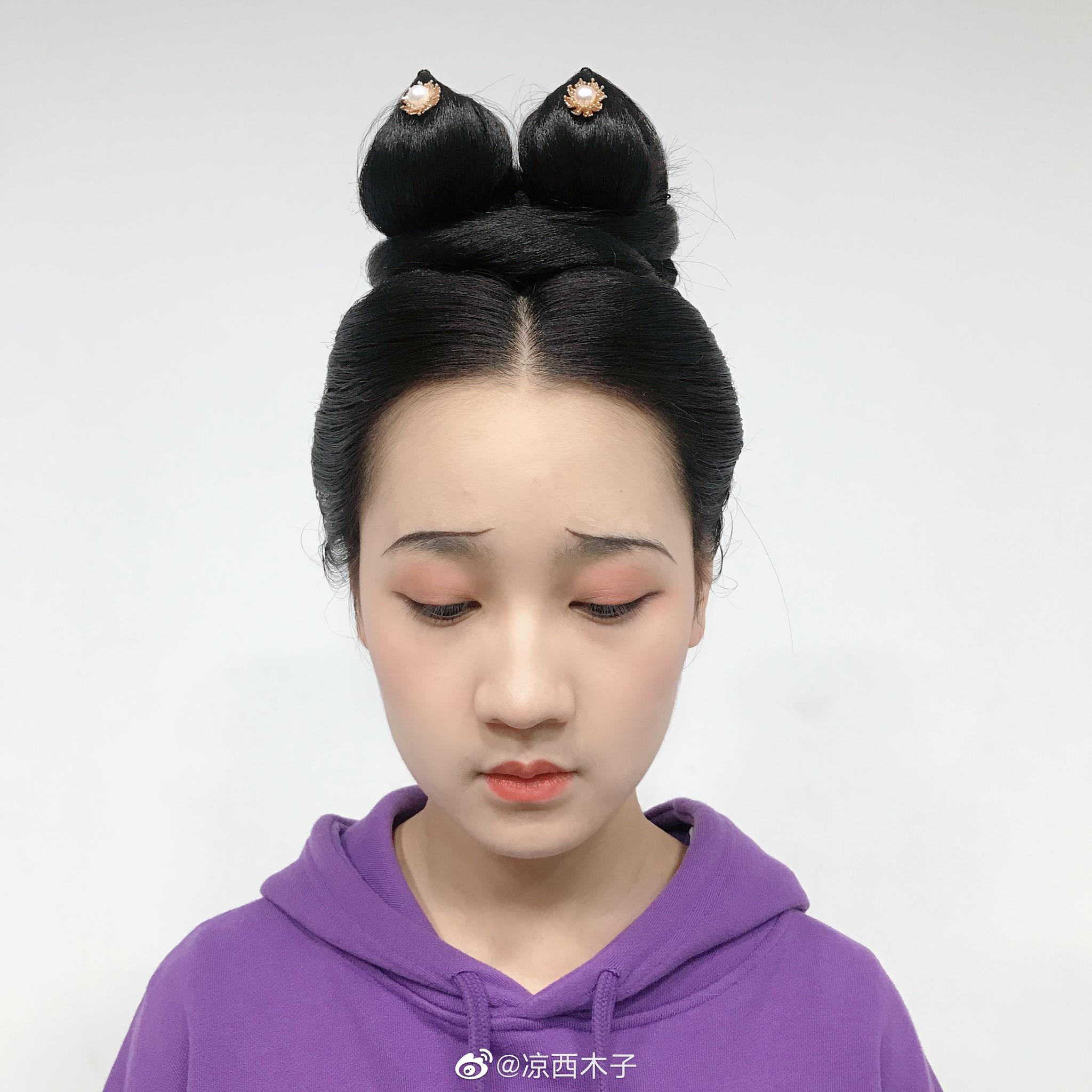 汉服妆造处女作传说中的朝天髻/最后三张是来搞笑的